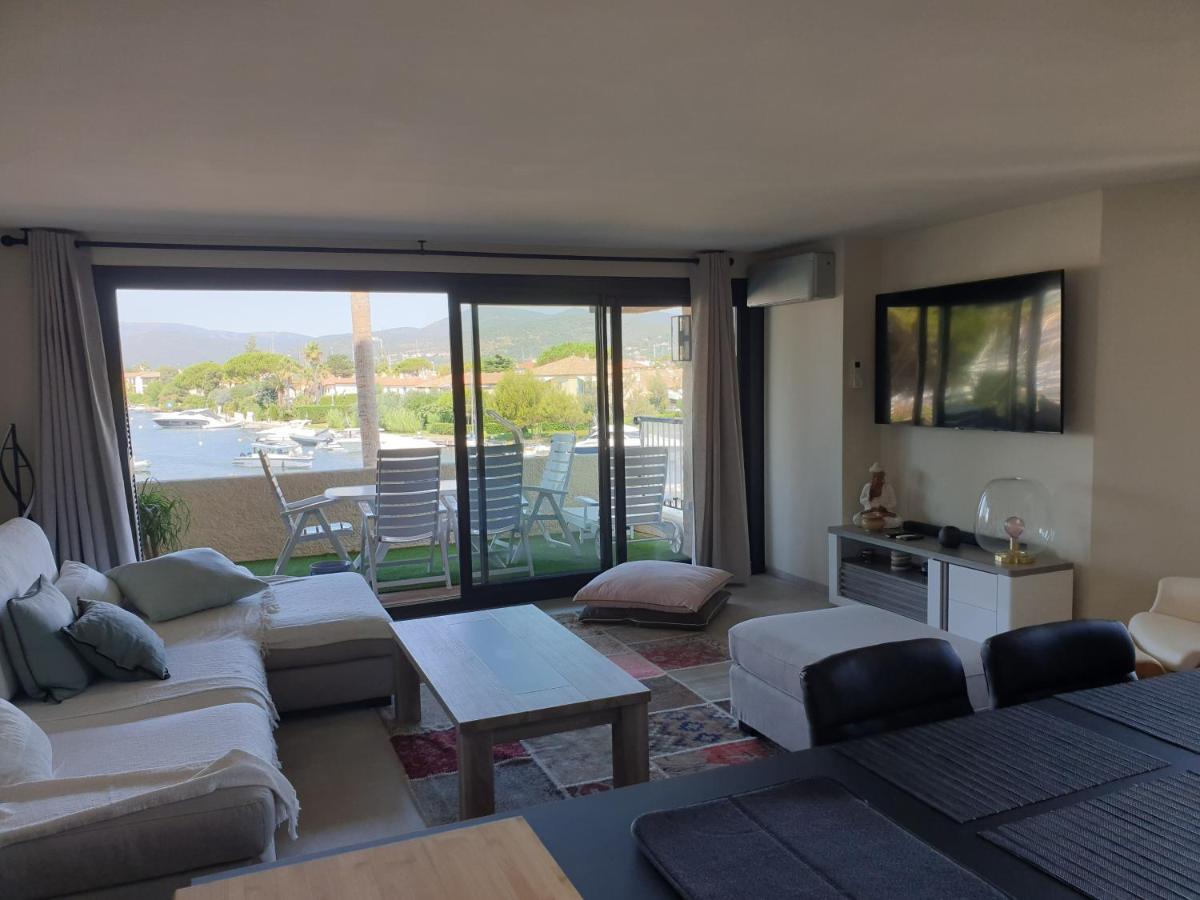 Magnifique 2 Pieces Vue Port Et Mer Cogolin Exterior foto